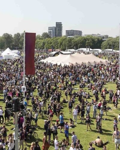 hackney-half-festival-village
